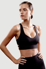 Toп Crisscross Black