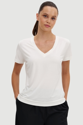 Футболка V - Neck Honey Milky Футболка V - Neck Honey Milky