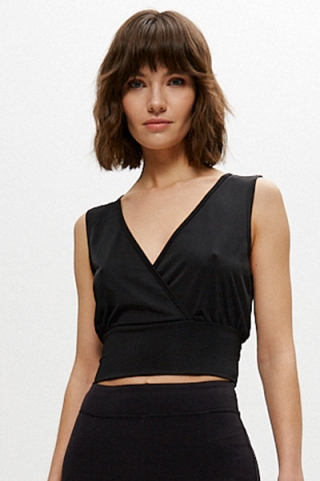 Топ V Crop Black Топ V Crop Black